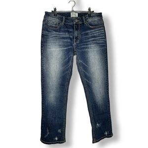 Women’s BKE Payton Boot Cut Distressed Jean Size 28